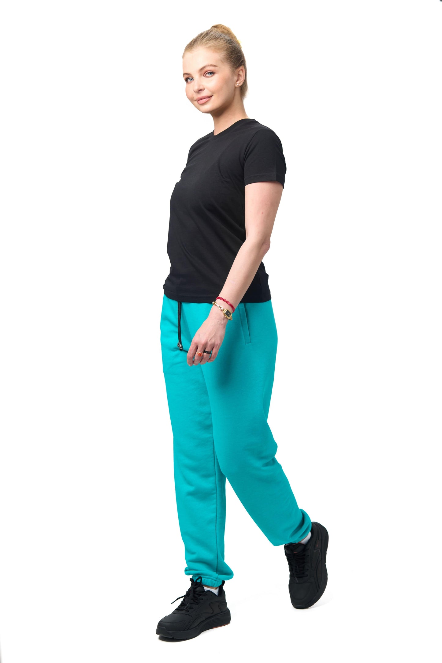 Ținută versatilă – tricou clasic damă negru, ideal pentru uz zilnic sau angro