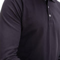 Tricou Polo gri închis – croială standard, versatilă pentru uniforme corporate sau purtare zilnică. Disponibil pentru comenzi angro și individuale.
