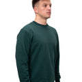 Hanorac clasic verde închis, material respirabil, potrivit pentru orice sezon.
Hanorac pentru bărbați stil old money, elegant