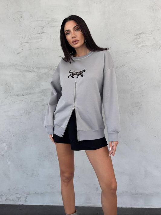 Hanorac oversize cu fermoar pentru femei, gri deschis, cu print de leopard din, material natural, perfect pentru confort zilnic.